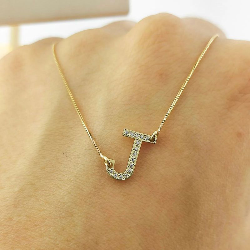 Conjunto Corrente e Pingente Letra Cravejada Em Ouro 18k