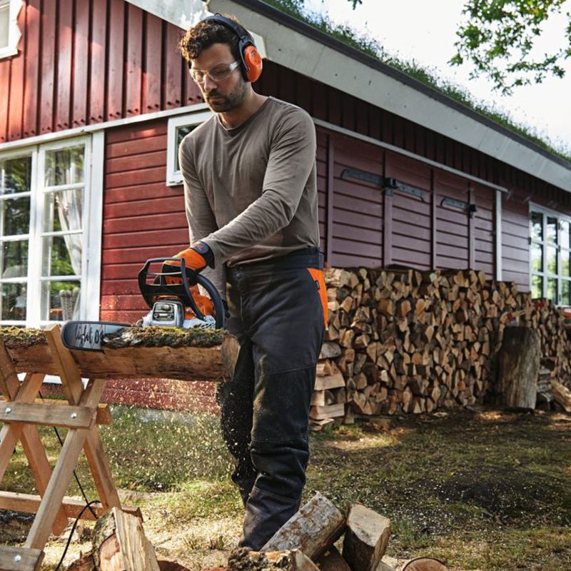Motosserra a Combustão 40cm / 16'' - MS 212 (1148-200-0247) - Stihl