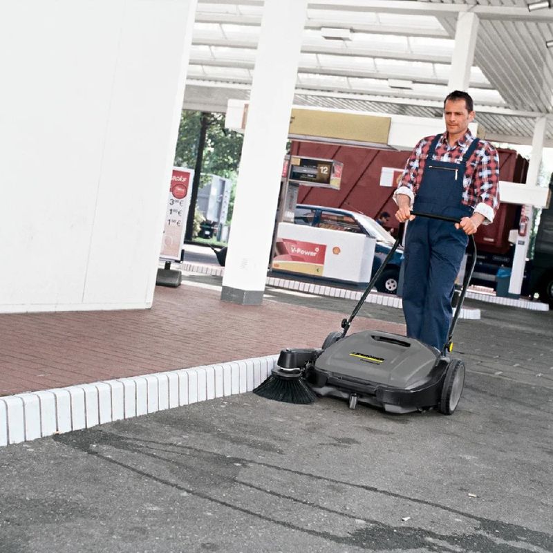 Varredeira Manual KM 70/15 C (93011580) - Karcher