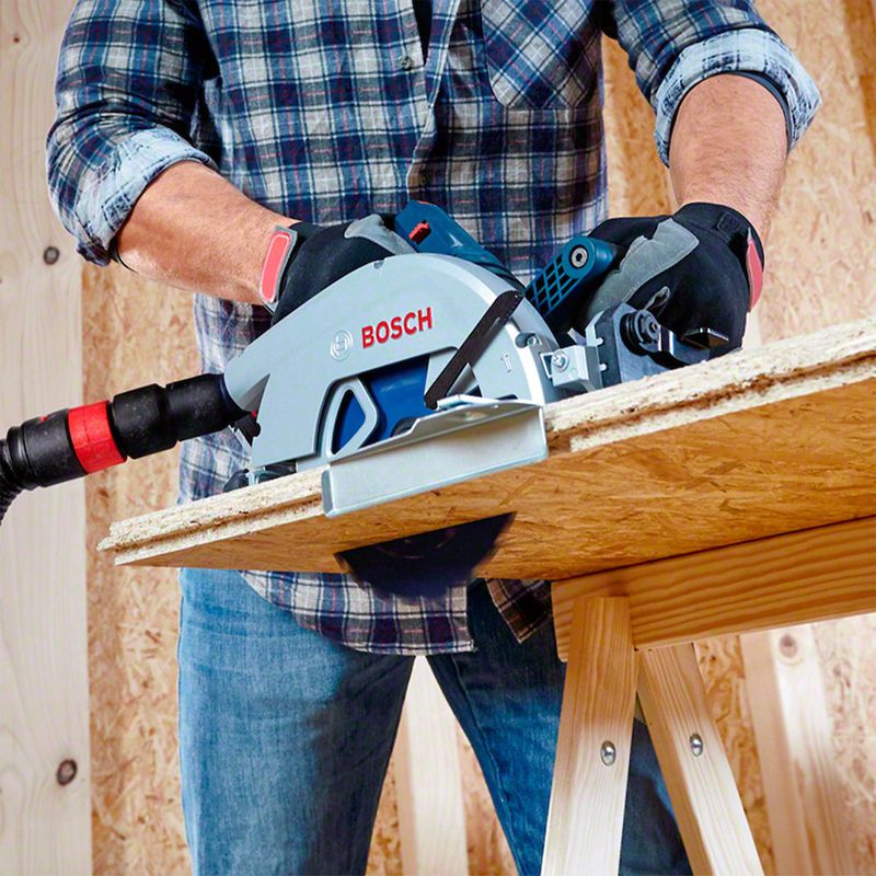 Serra Circular Bosch GKS 18V-68 GC Brushless 1800W 18V SB, com disco