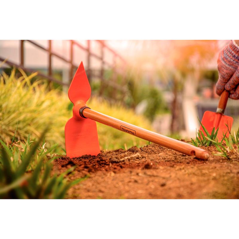 Sacho Coração em Aço Com Cabo de Madeira 60cm (77800/201) - Tramontina