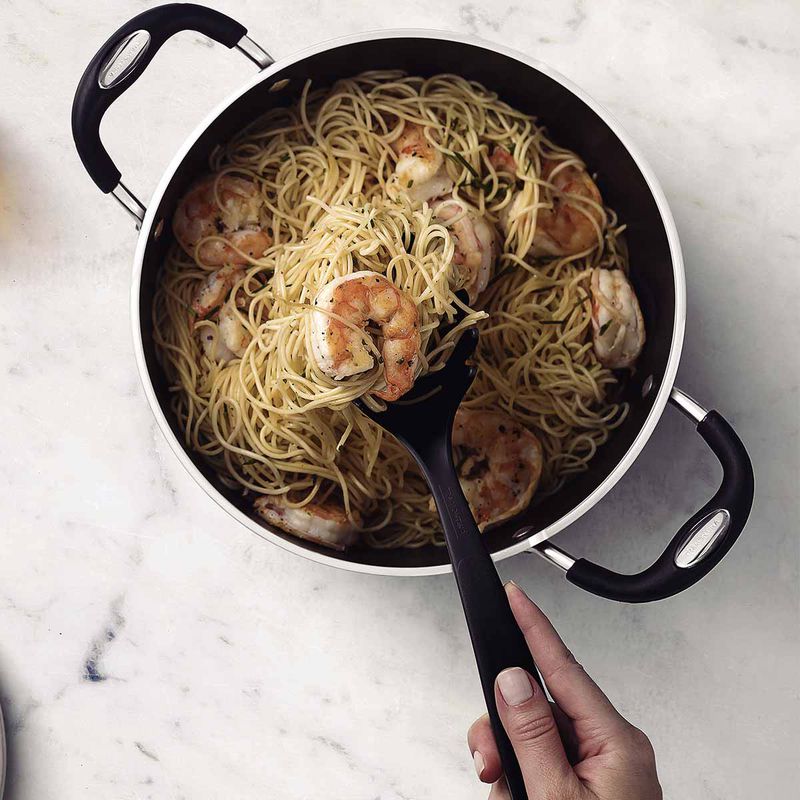 Pegador de Massa em Nylon Preto Ability (25162/100) - Tramontina