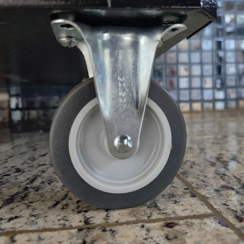 Carrinho Para Ferramentas Fechado Com 6 Gavetas Todo Preto (C08) - Fercar