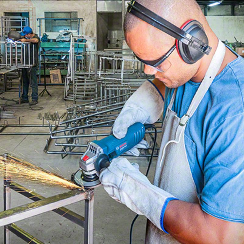 Esmerilhadeira Angular de 4.1/2'' Bosch GWS 850, 850W 127V