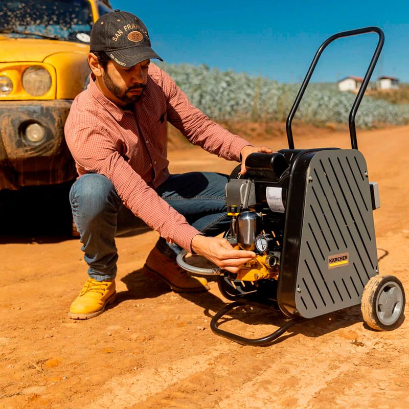 Lavadora de Alta Vazão Industrial HF 1600 - 2Cv - 220V (93011500) - Karcher