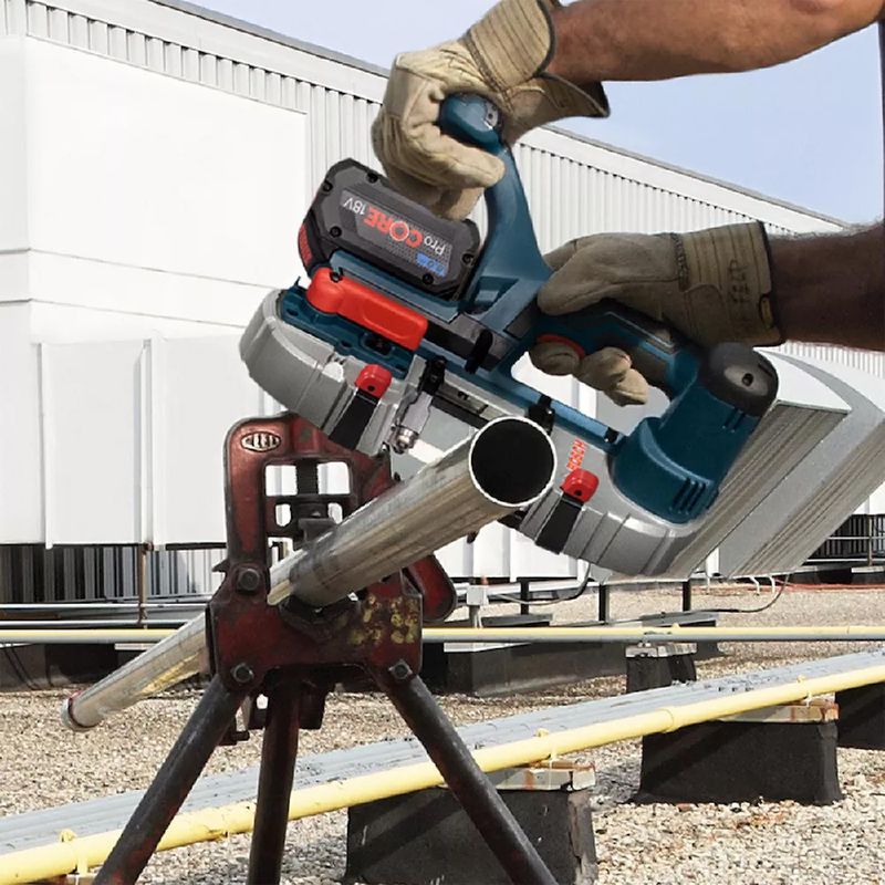 Serra De Fita 18V Sem Fio Com Carregador e 2 Baterias (GCB 18V-63) - Bosch