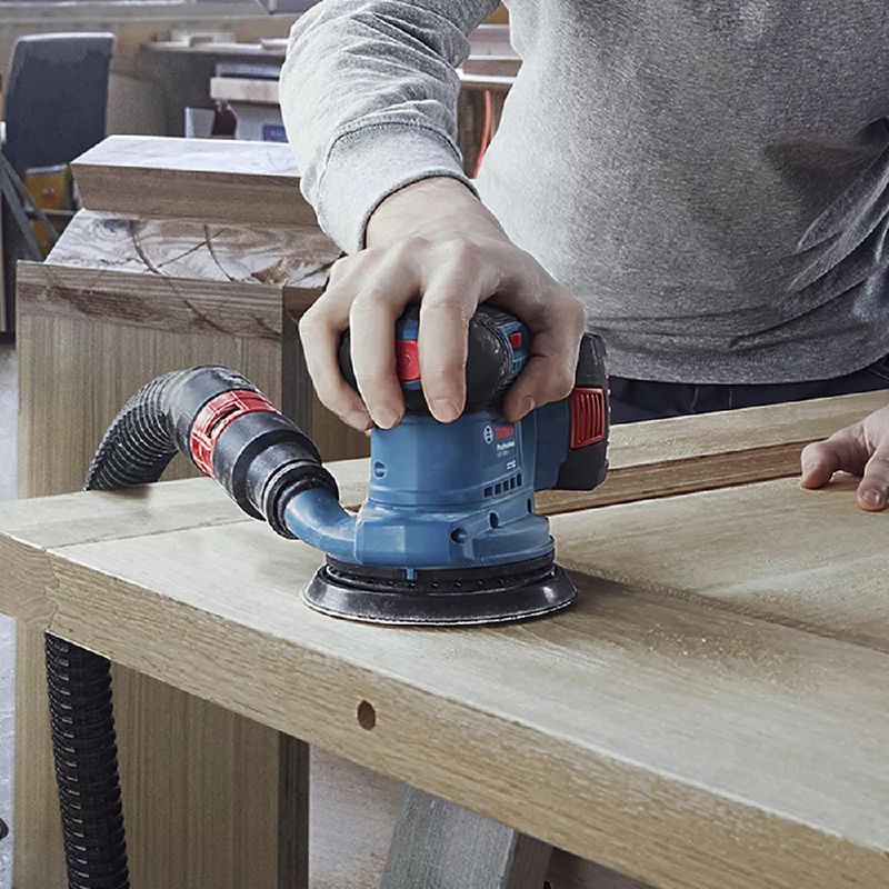 Lixadeira Orbital 18v Sem Fio Com Carregador e 2 Baterias (GEX 185-Li) - Bosch