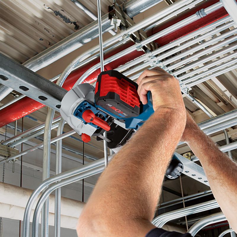 Serra de Fita a Bateria Bosch GCB 18V-63, 18V SB