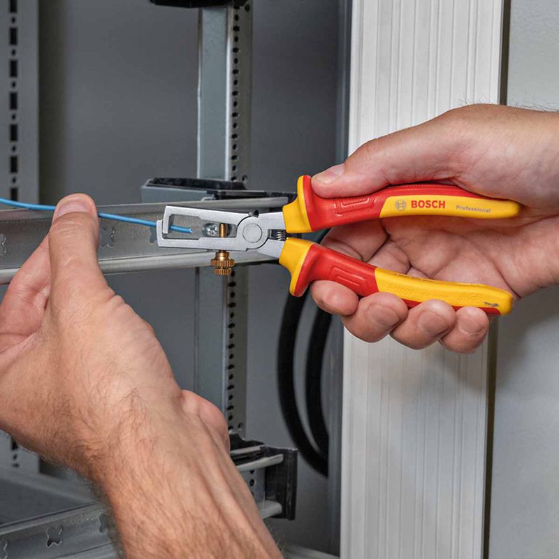 Alicate Decapador Universal VDE 160mm (1600A02NE7000) - Bosch