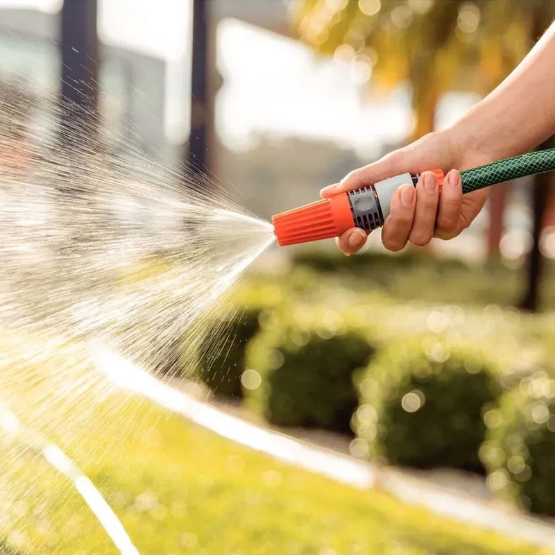 Esguicho Com Jato Regulável Para Engate Rápido (78515/750) - Tramontina