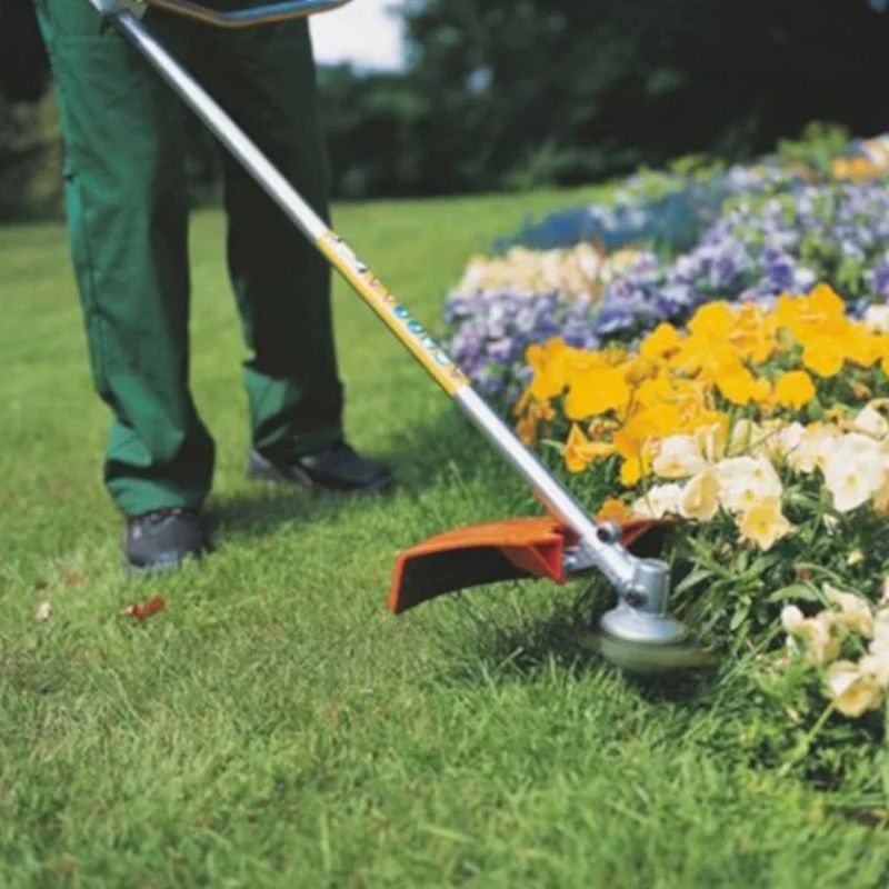 Roçadeira a Combustão FS 55 R Com Lâmina 2 Pontas (4140-200-0444) - Stihl