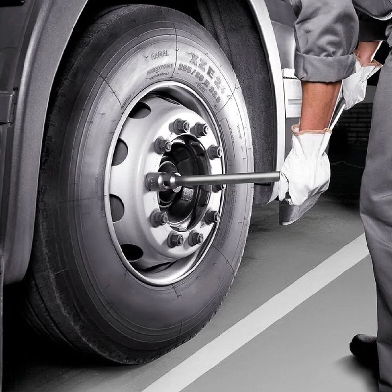 Chave de Roda 32x33mm (44740/004) - Tramontina Pro