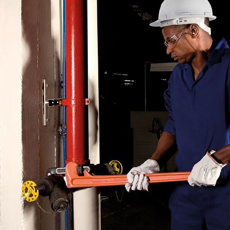 Chave Para Tubo 18'' (44021/018) - Tramontina Pro