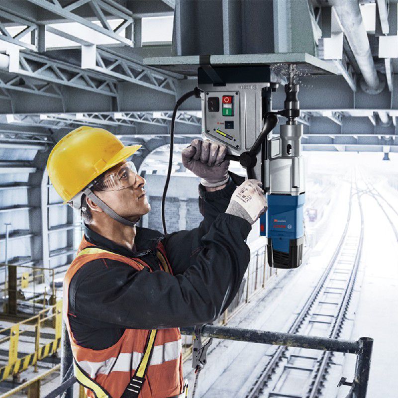 Furadeira Sem Impacto GBM 50-2 220V 1200W, em maleta - Bosch