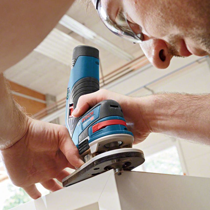 Tupia a Bateria Bosch GKF 12V-8, 12V, com 2 Pinças, sem Bateria e sem Carregador