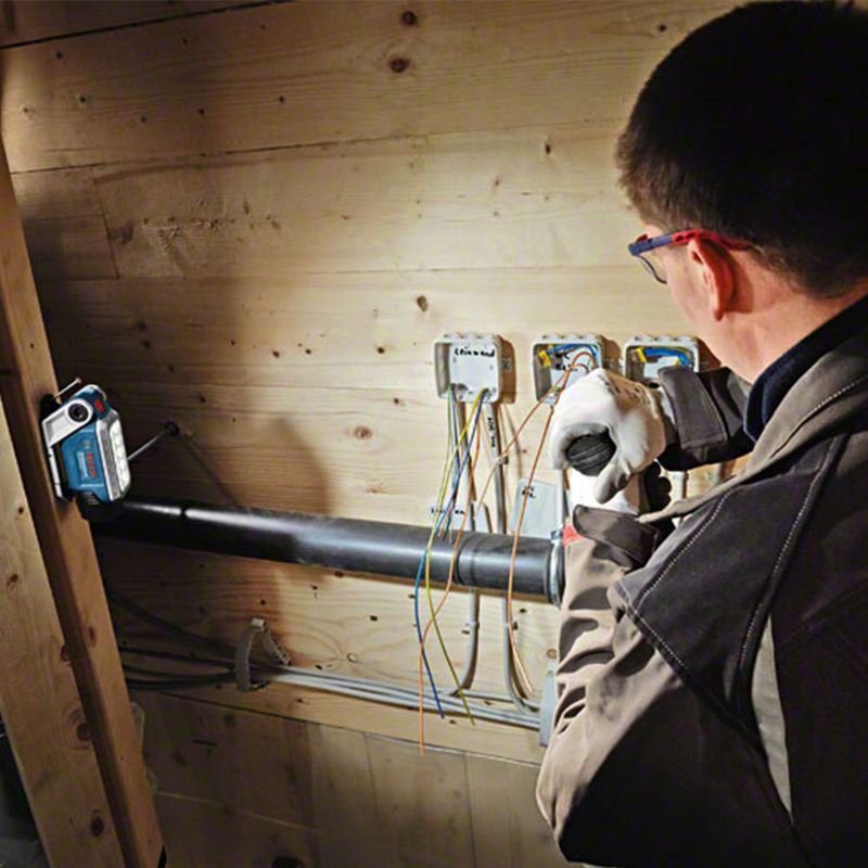 Lanterna a Bateria Bosch GLI 12V-330, 12V, com 330 Lúmens, sem Bateria e sem Carregador