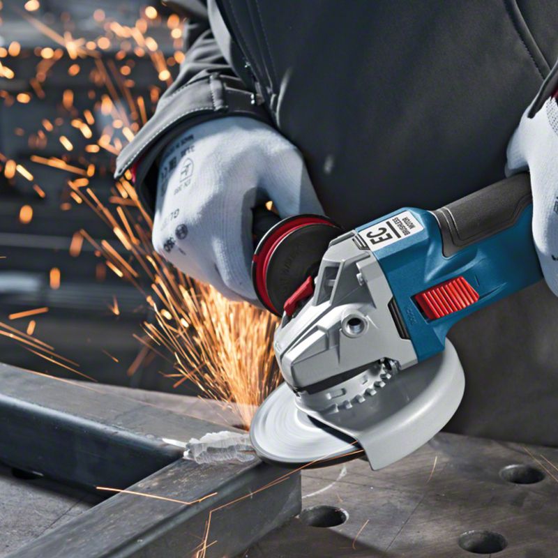 Esmerilhadeira angular Bosch GWS 18V-10 PC, 18V SB, em maleta