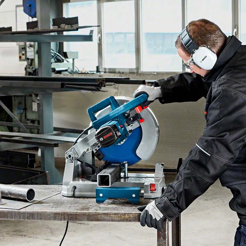 Policorte a Frio GCD 12 JL 2000W / 220V (0615A0028X) - Bosch