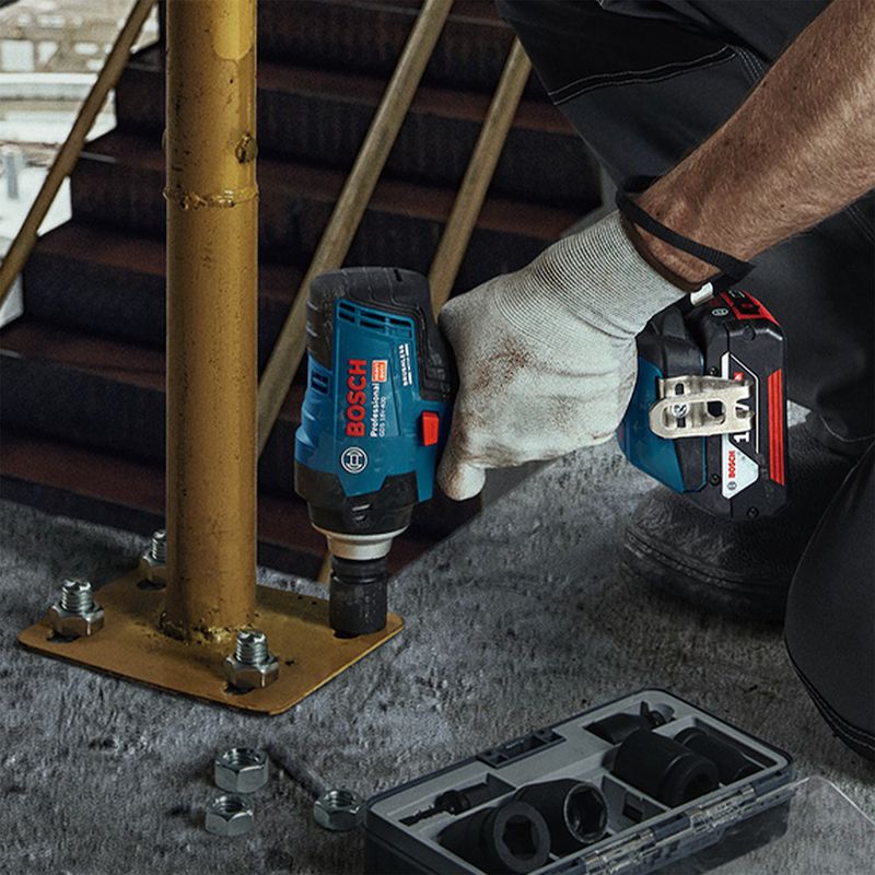 Chave de Impacto Bosch GDS 18V-400 18V Brushless 2 baterias e maleta