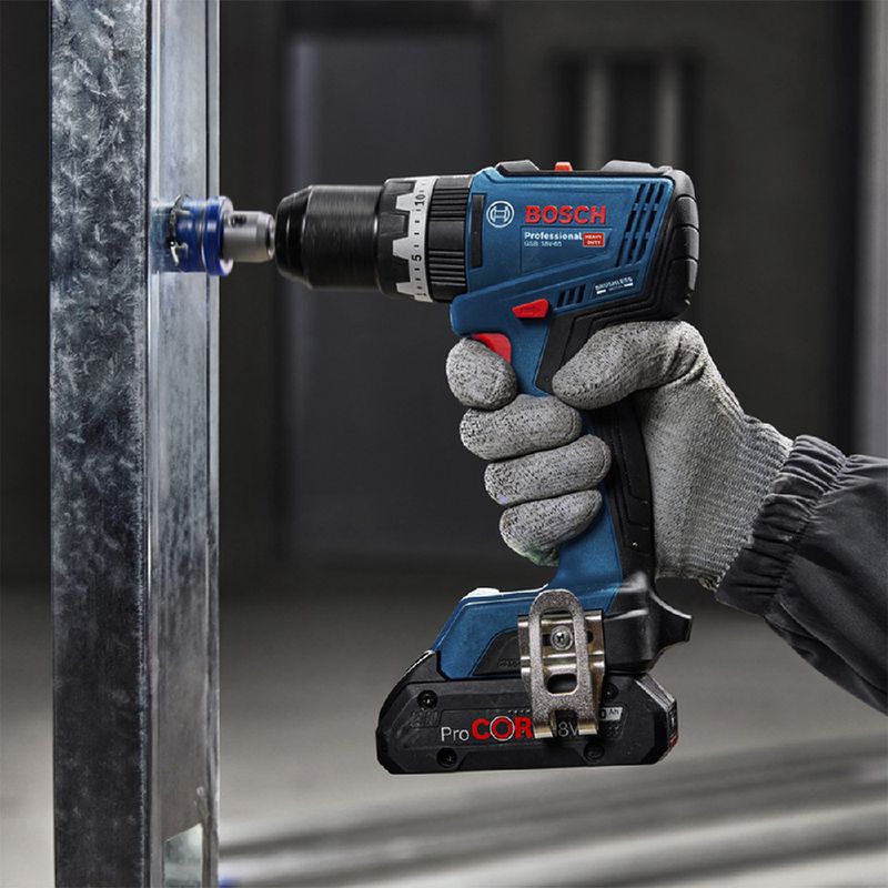 Parafusadeira / Furadeira de Impacto GSB 18V-65 Com Bateria e Carregador - Bosch