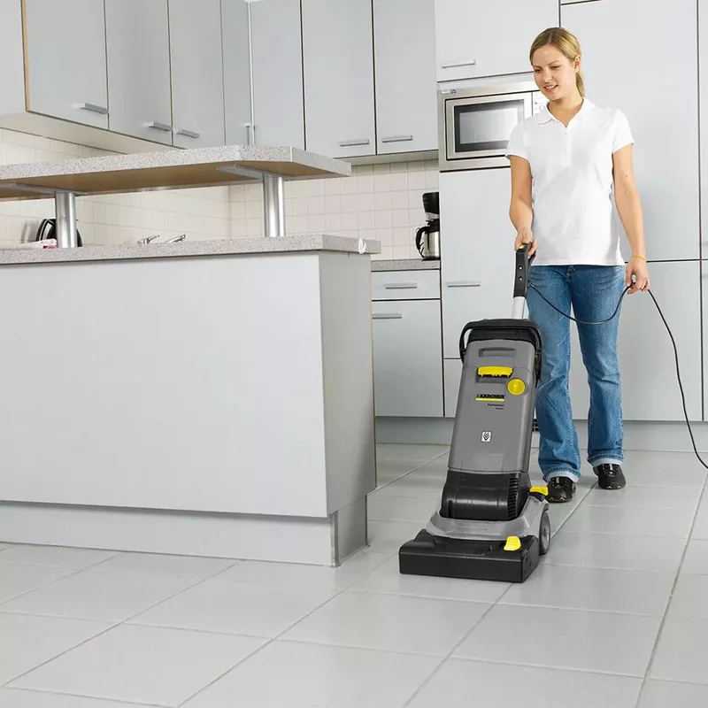 Lavadora e Secadora de Pisos (BR 30/4-C) - Karcher