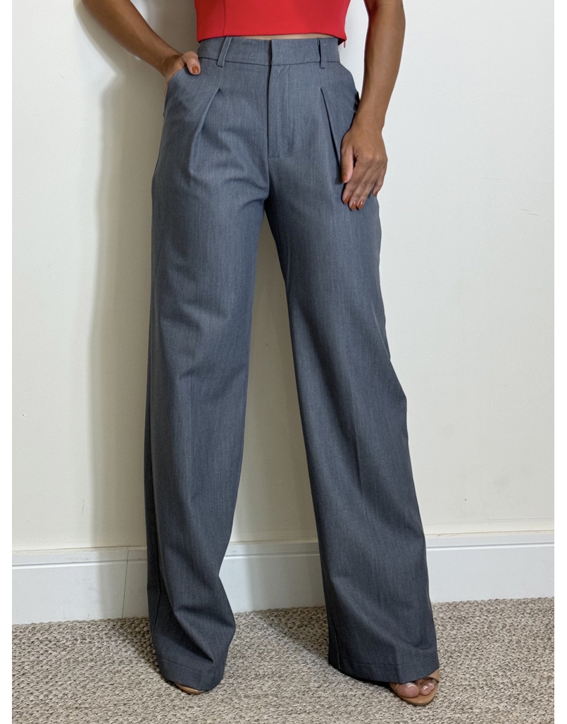 Calça Reta Premium Cinza