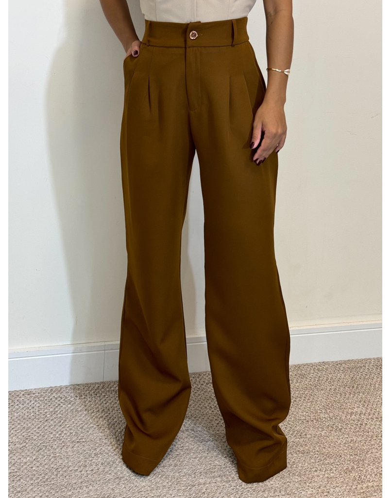 Calça Reta Alfaiataria Marrom