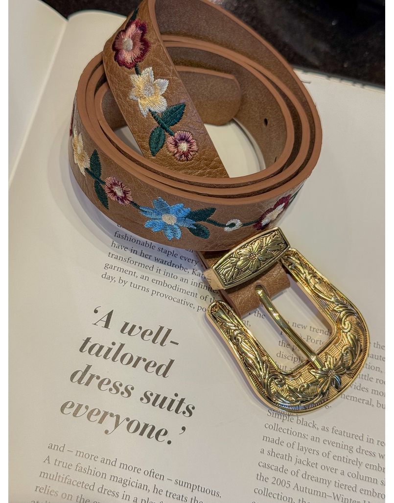 Cinto Bordado Caramelo