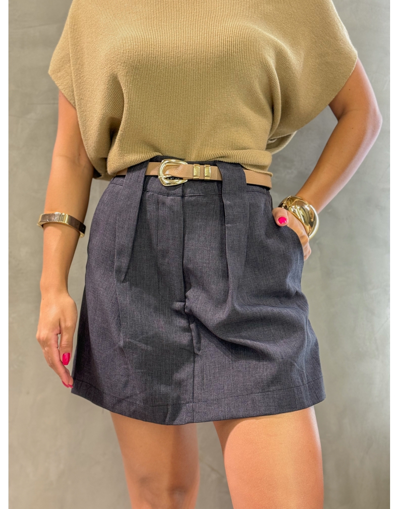 Short Saia Clarice Grafite