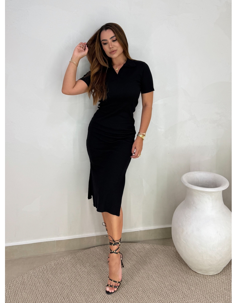 Vestido Canelado Gola Polo Preto