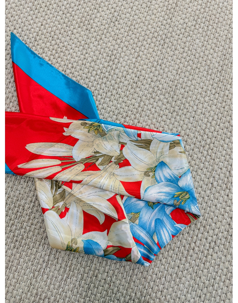 Lenço Cetim Floral Azul/Vermelho