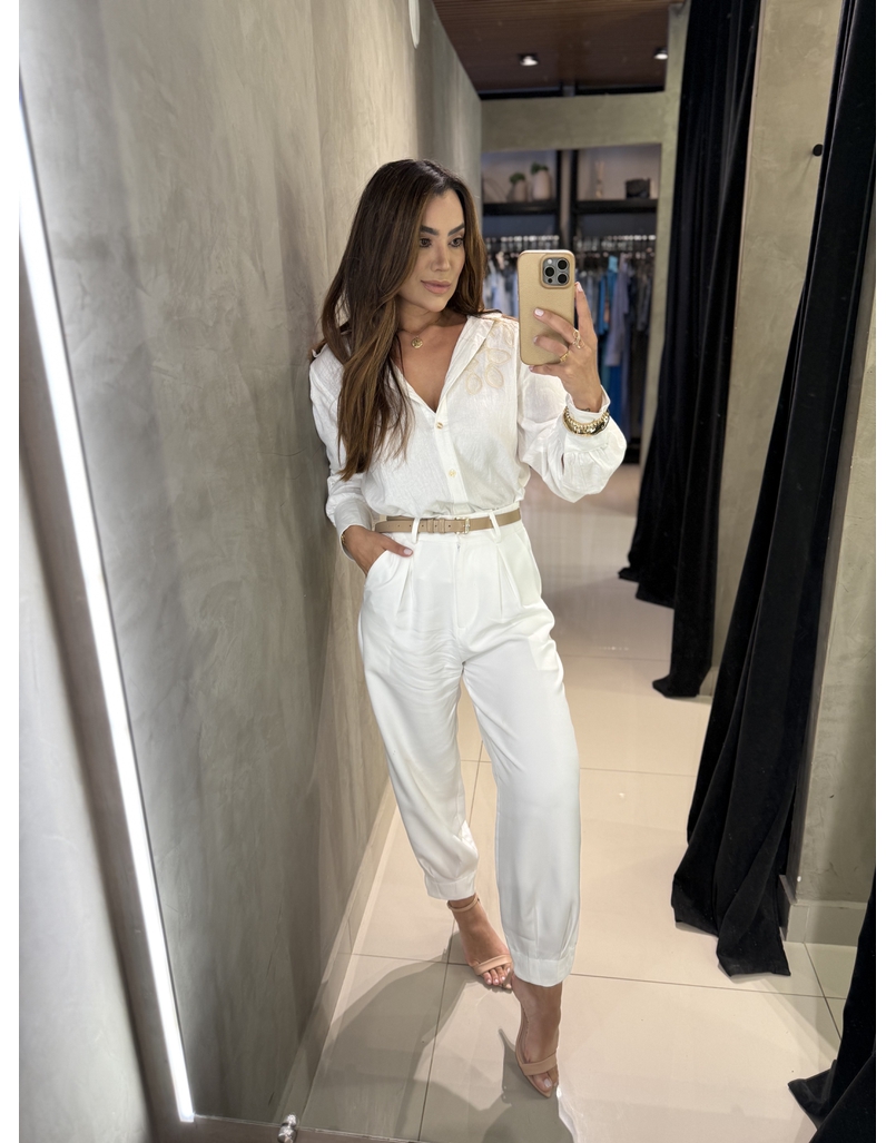 Calça Alfaiataria Cenoura Branca