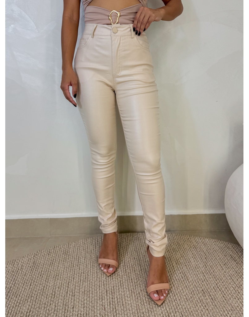 Calça Resinada Olivia Marfim