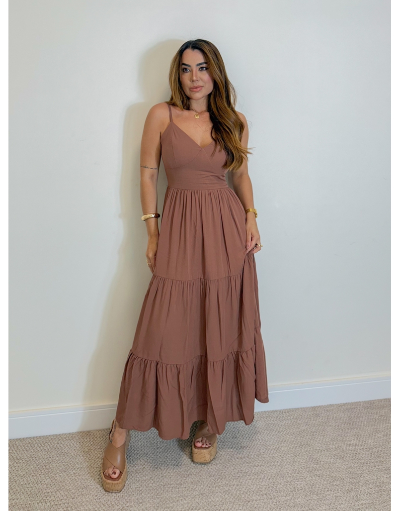 Vestido Midi Atenas Mocha Mousse