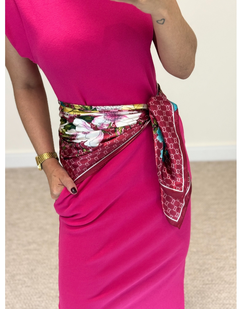 Lenço Cetim Floral Cereja