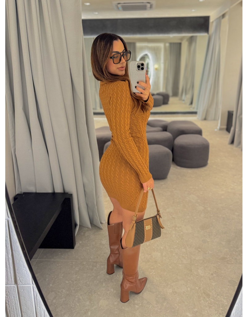 Vestido Tricot Trançado Caramelo