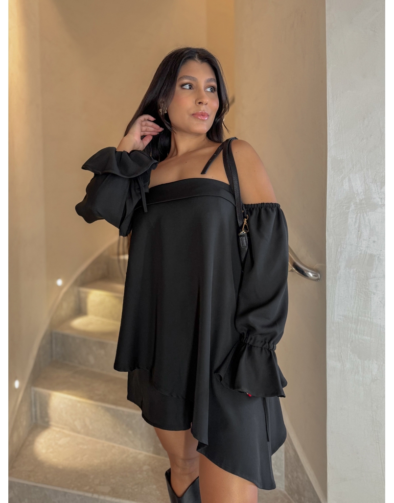 Macaquinho Bata Letícia Preto