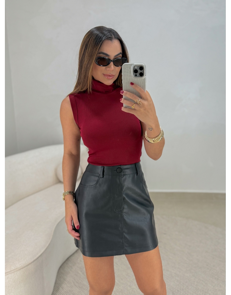 Blusa Regata Gola Alta Cereja