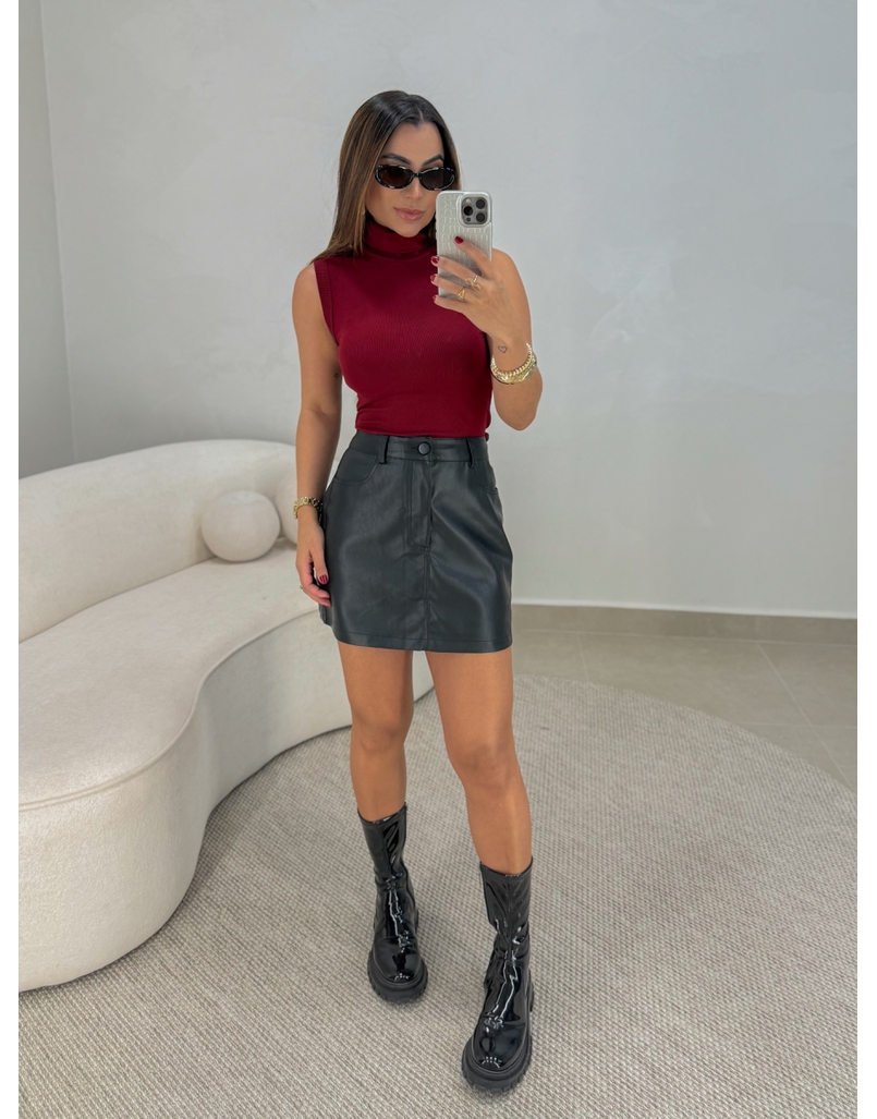 Blusa Regata Gola Alta Cereja