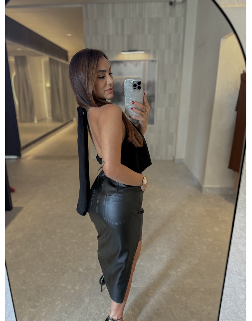 Blusa Frente Única Cléo Preta