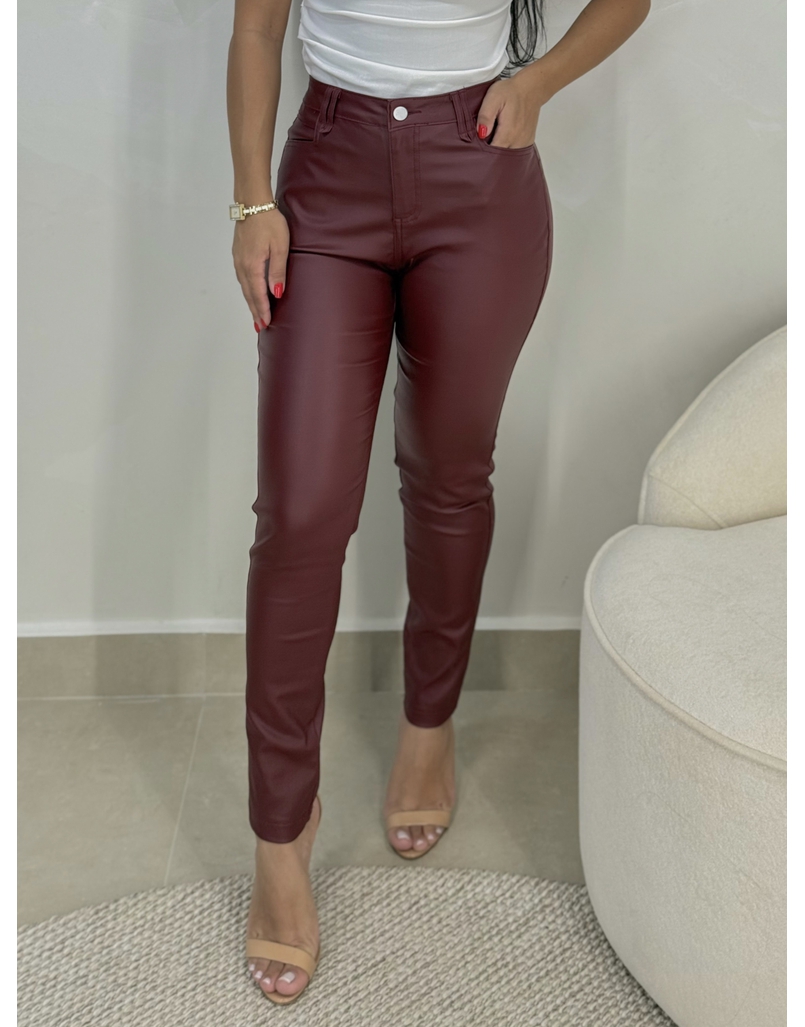 Calça Skinny Resinada Marsala