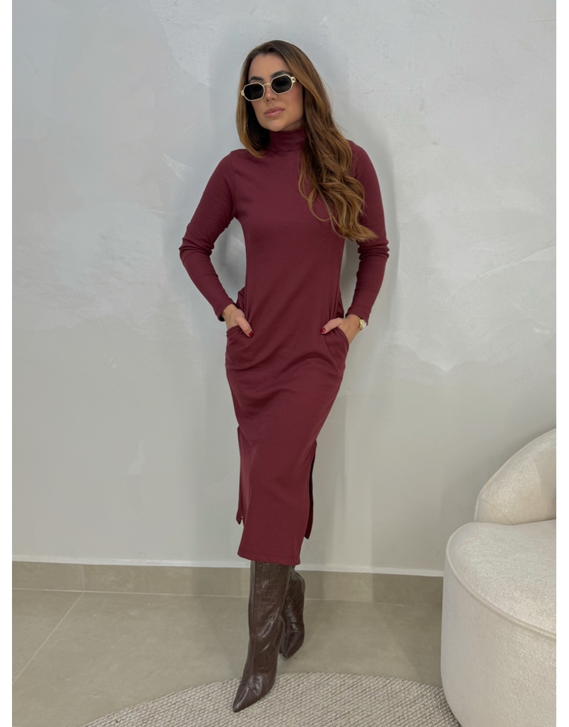 Vestido Canelado Madrid Cereja