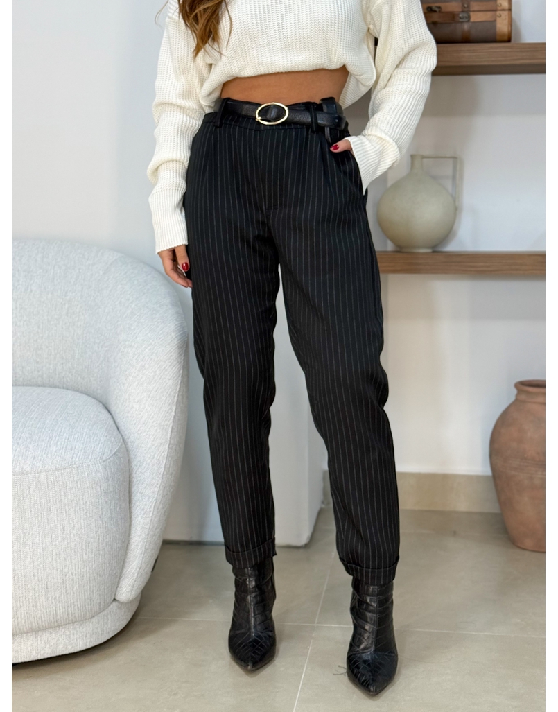 Calça Alfaiataria Risca de Giz Preta