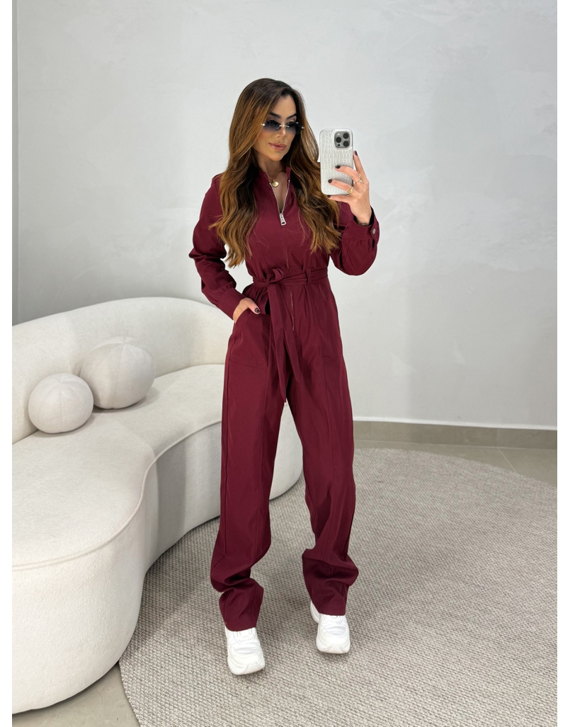 Macacão Manga Longa Aspen Cereja