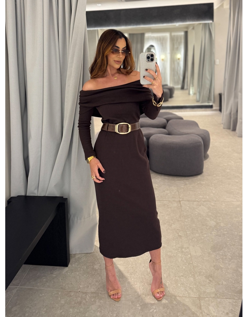 Vestido Canelado Ombro a Ombro Café