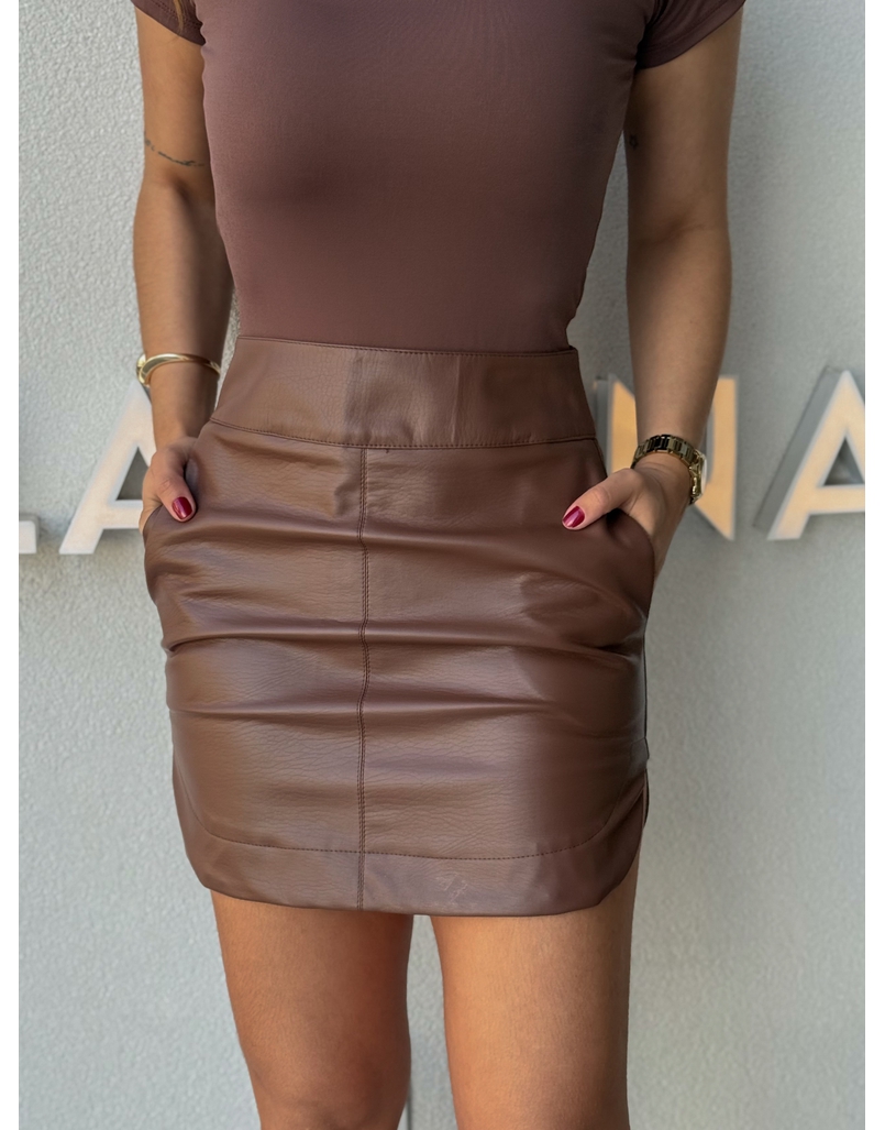 Saia Couro Fake Heloisa Café