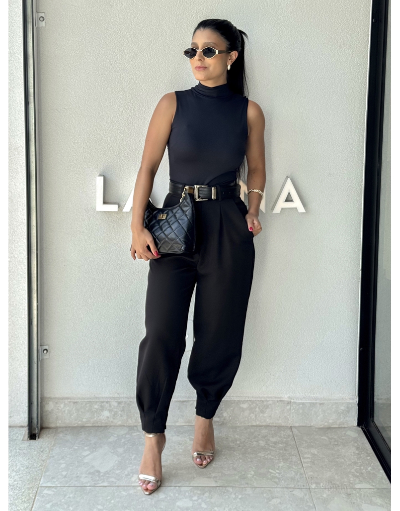 Calça Alfaiataria Cenoura Preta