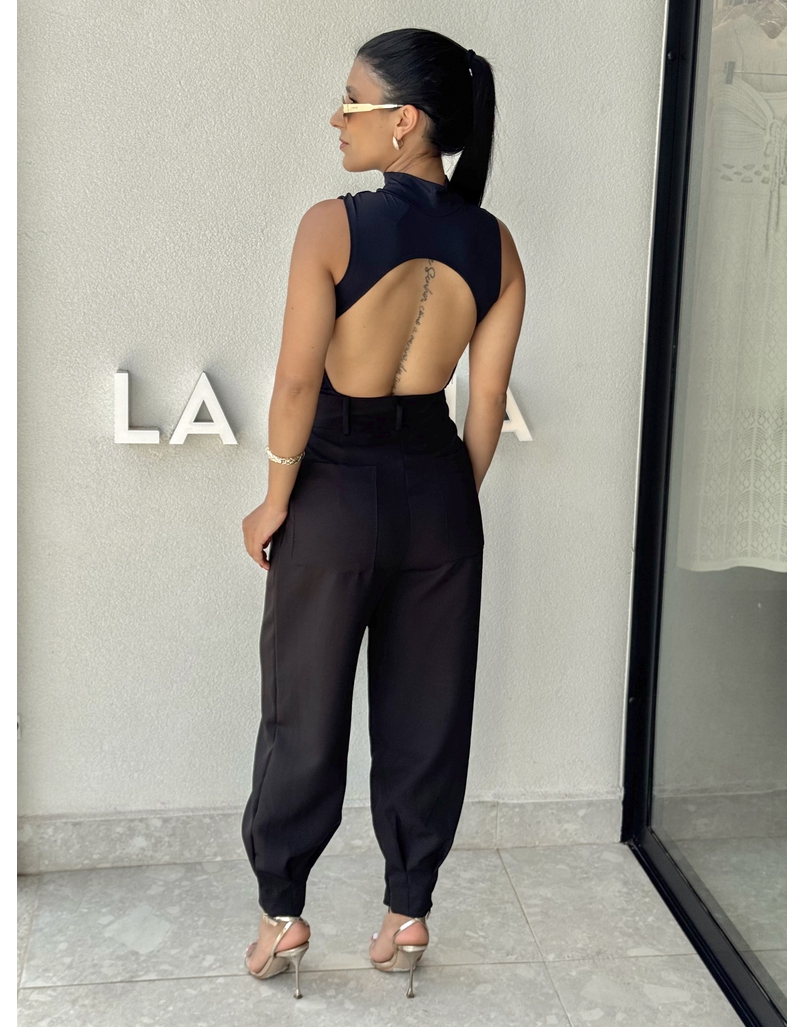 Calça Alfaiataria Cenoura Preta