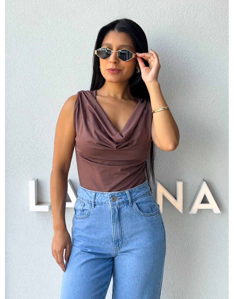 Body Decote Gaia Café 