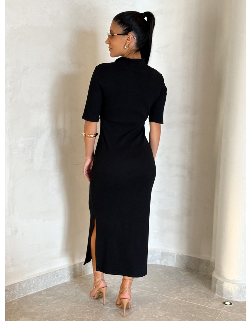 Vestido Canelado Gola Polo Tais Preto